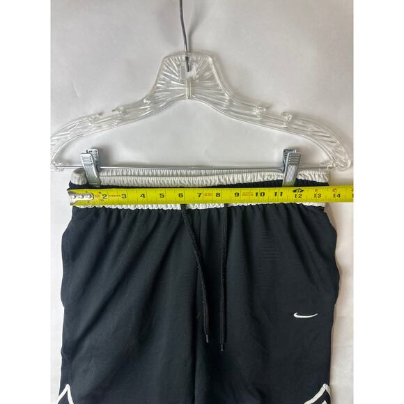 Nike Dri Fit Mens DNA Basketball Shorts Size Small S Black Worn Once ! EUC! - Picture 6 of 7